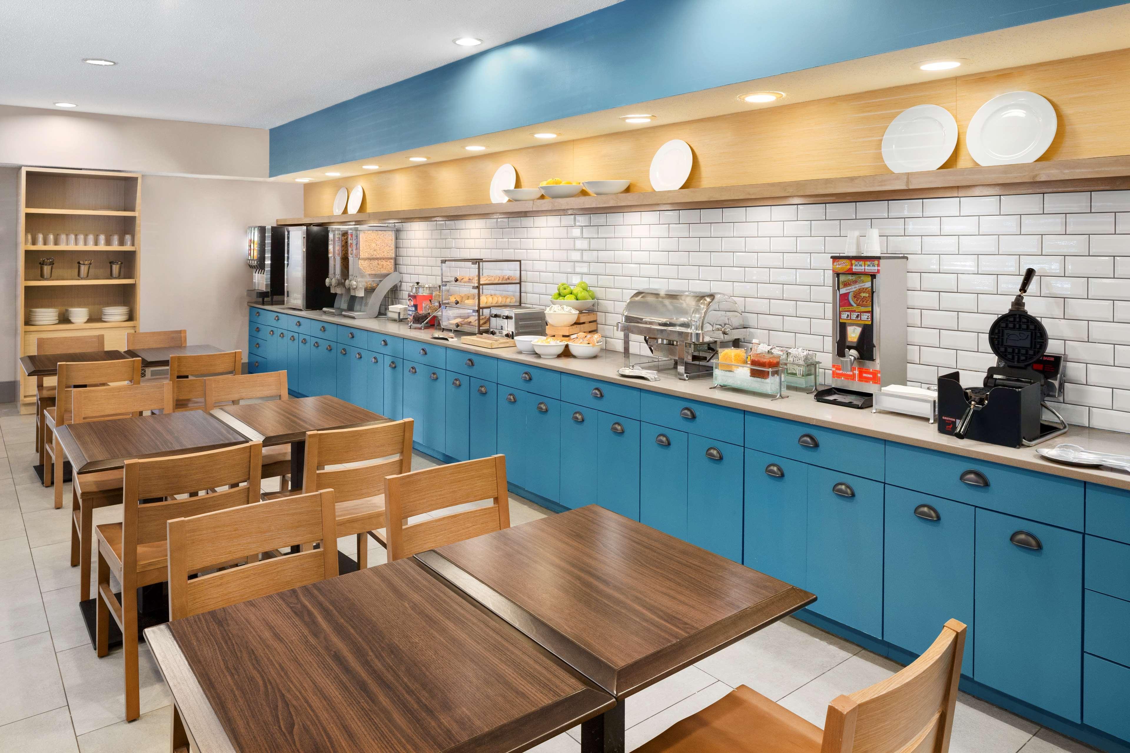 Country Inn & Suites By Radisson, Columbus Airport, Oh ภายนอก รูปภาพ